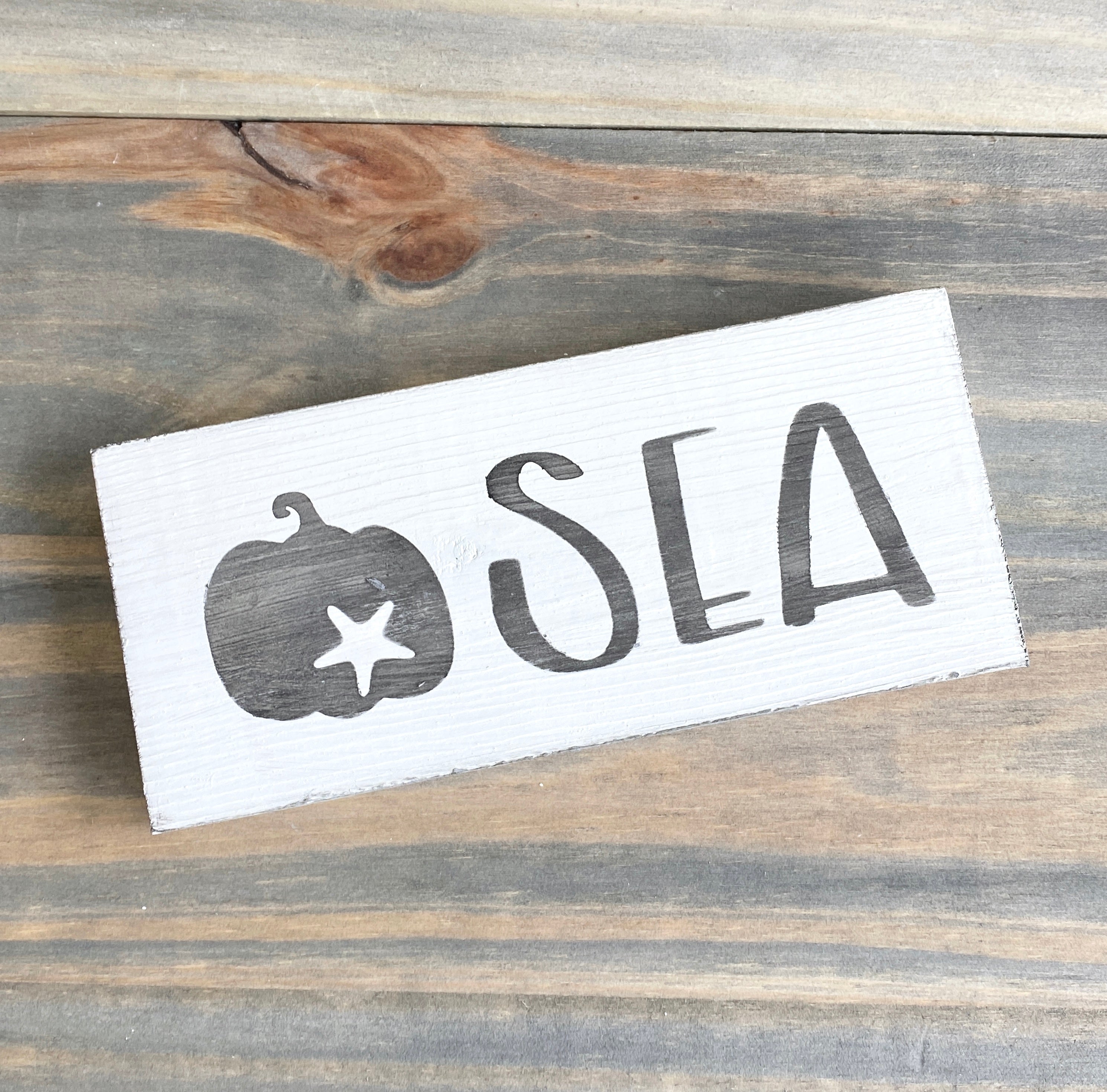 Sea Pumpkin Sign, 8 x 3in