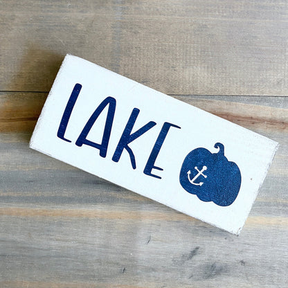 Lake Pumpkin Sign, 8 x 3in