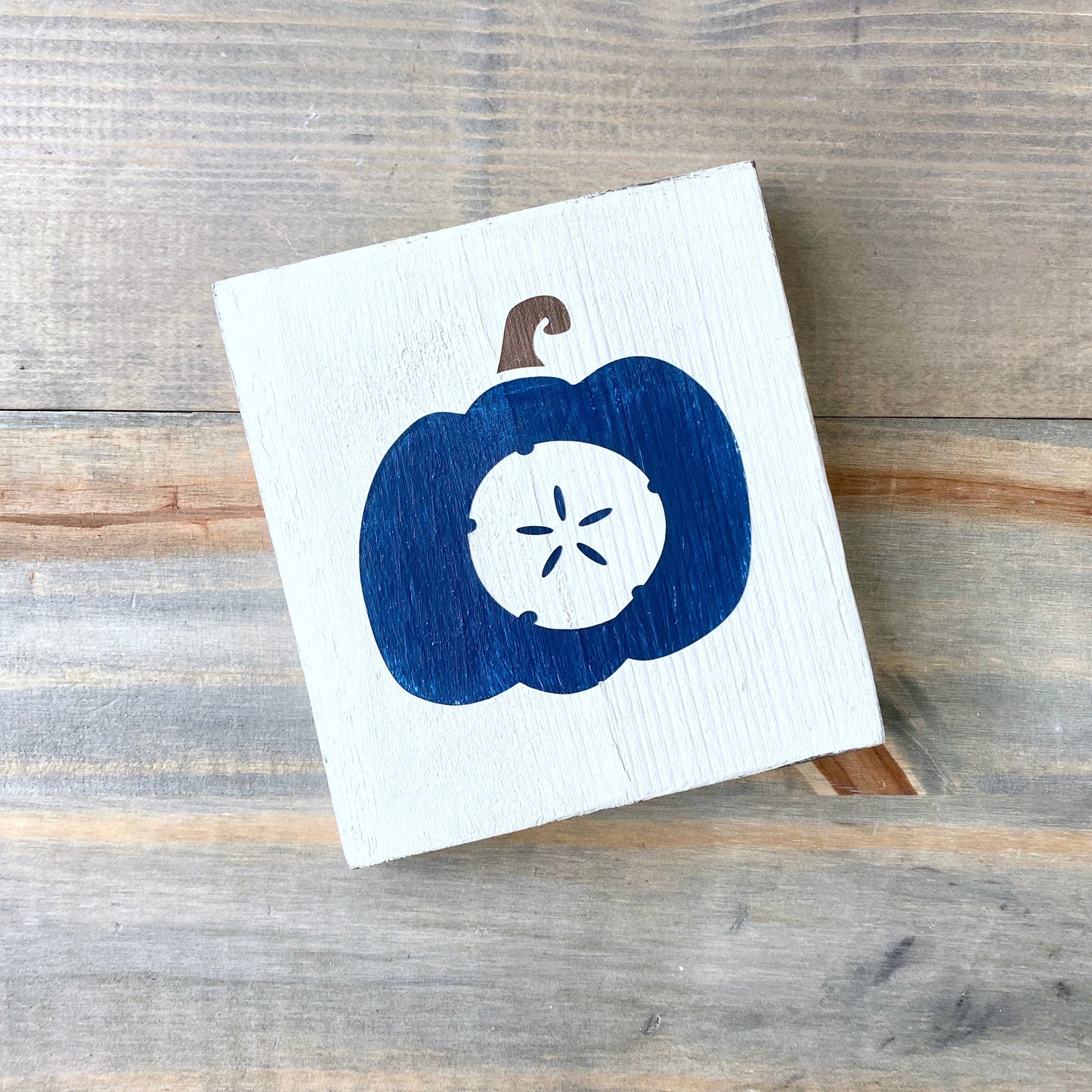 Sand Dollar Pumpkin Sign, 6 x 5.5in