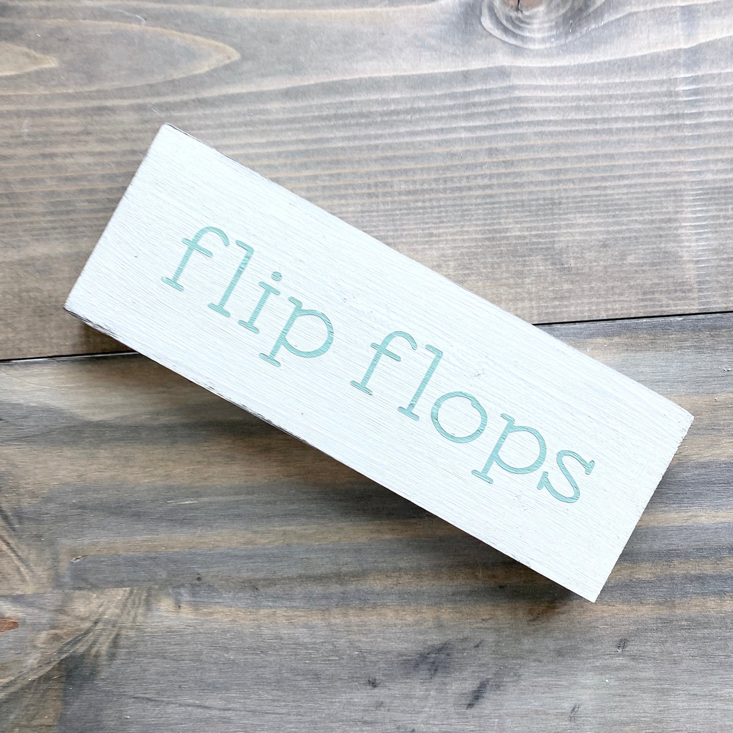 Flip Flop Word Sign