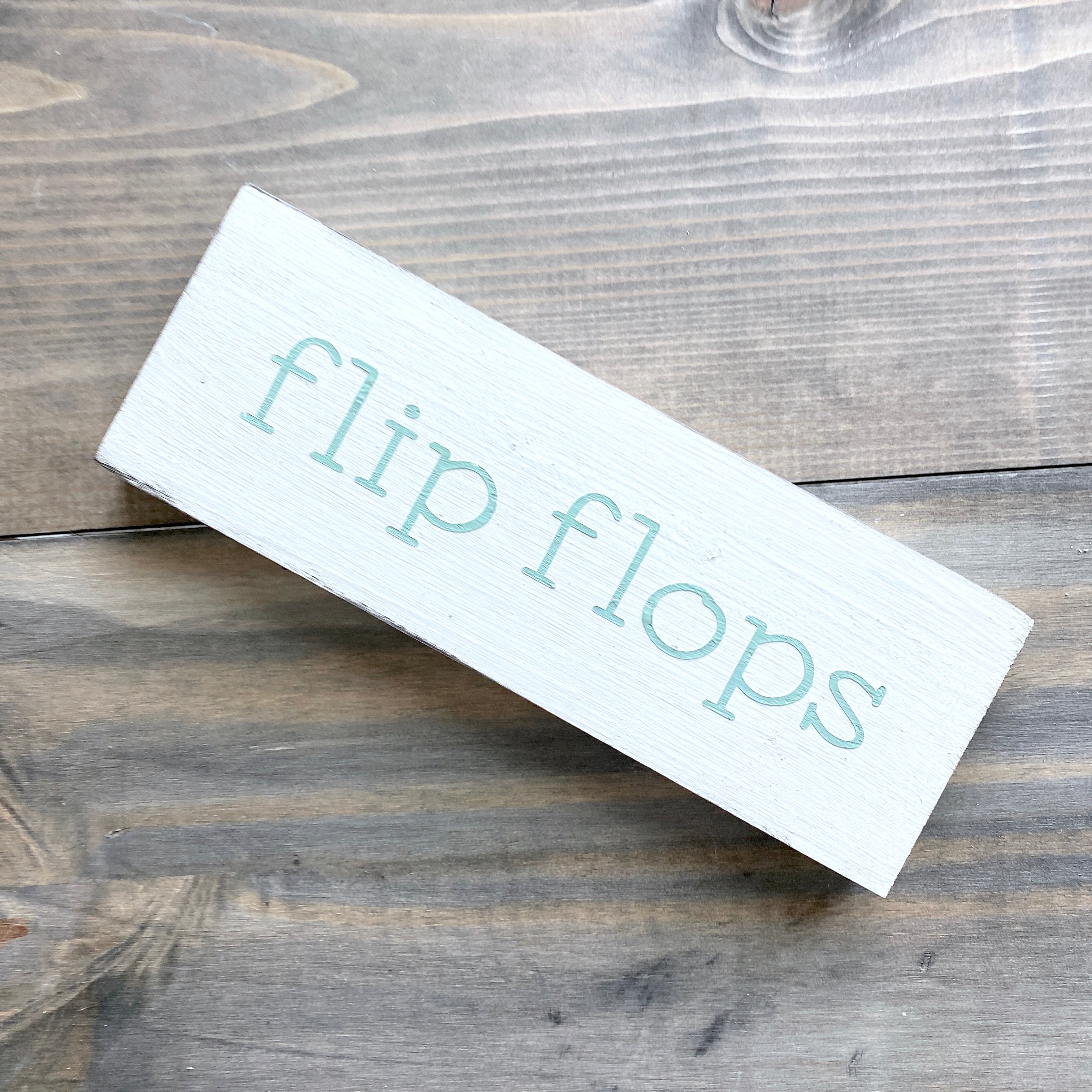 Flip Flop Word Sign