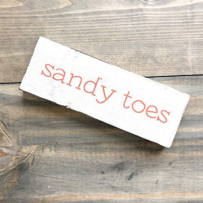 Sandy Toes Sign