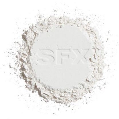 REVOLUTION White Base Matte Pressed Powder