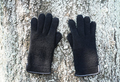 tittimitti® 100% Virgin Wool Unisex Gloves with Genuine Leather Trim. OEKO-TEX Standard 100