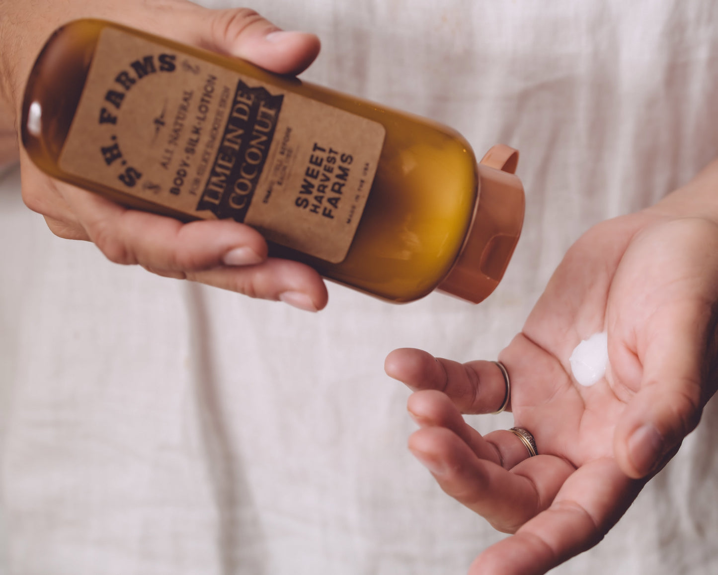 Body Silk – Organic Hydrating Lotion for Soft, Nourished Skin - all day long!