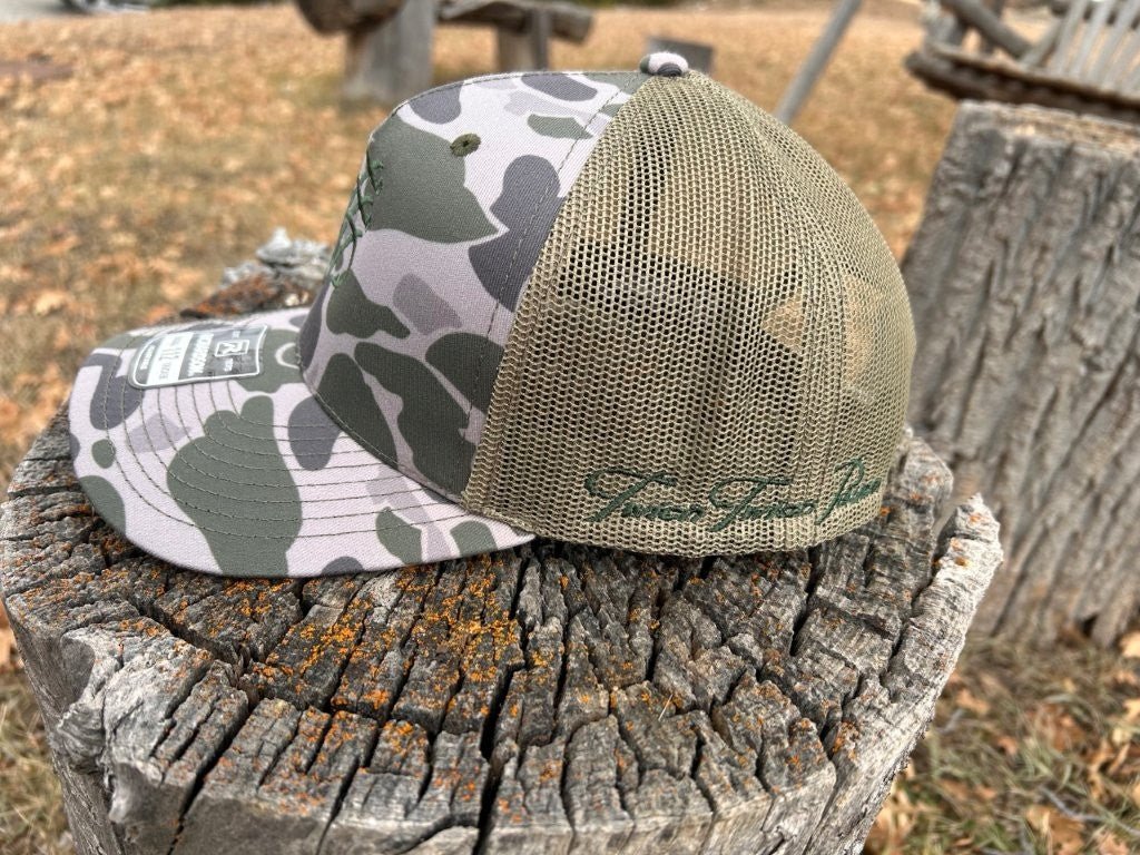 MARSH DUCK CAMO - EMBROIDERED