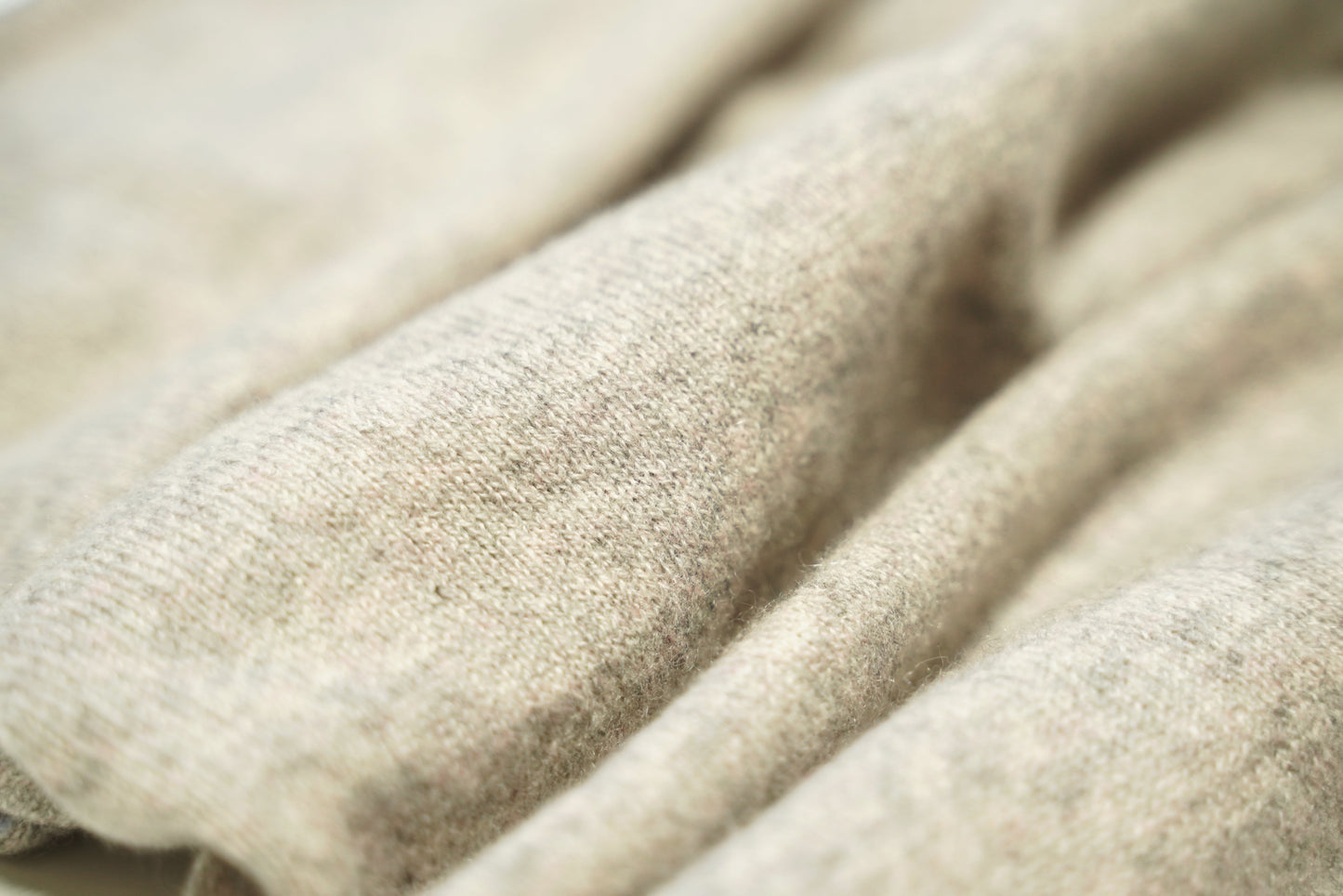 tittimitti® 100% Cashmere Knitted Neck Gaiter Warmer Loop Scarf for Men and Women