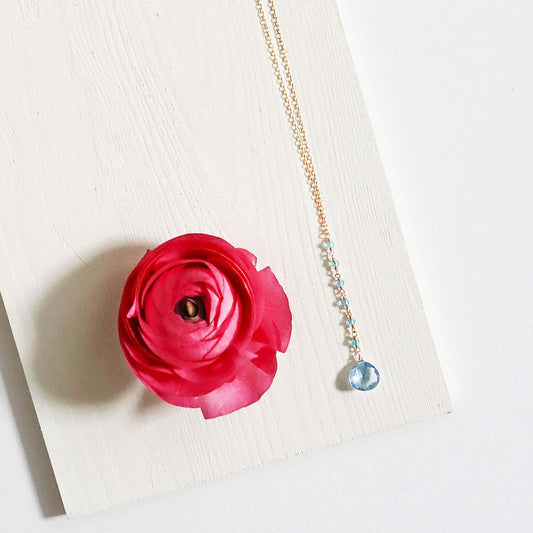 Aquamarine Quartz Mini Yoga Pendant