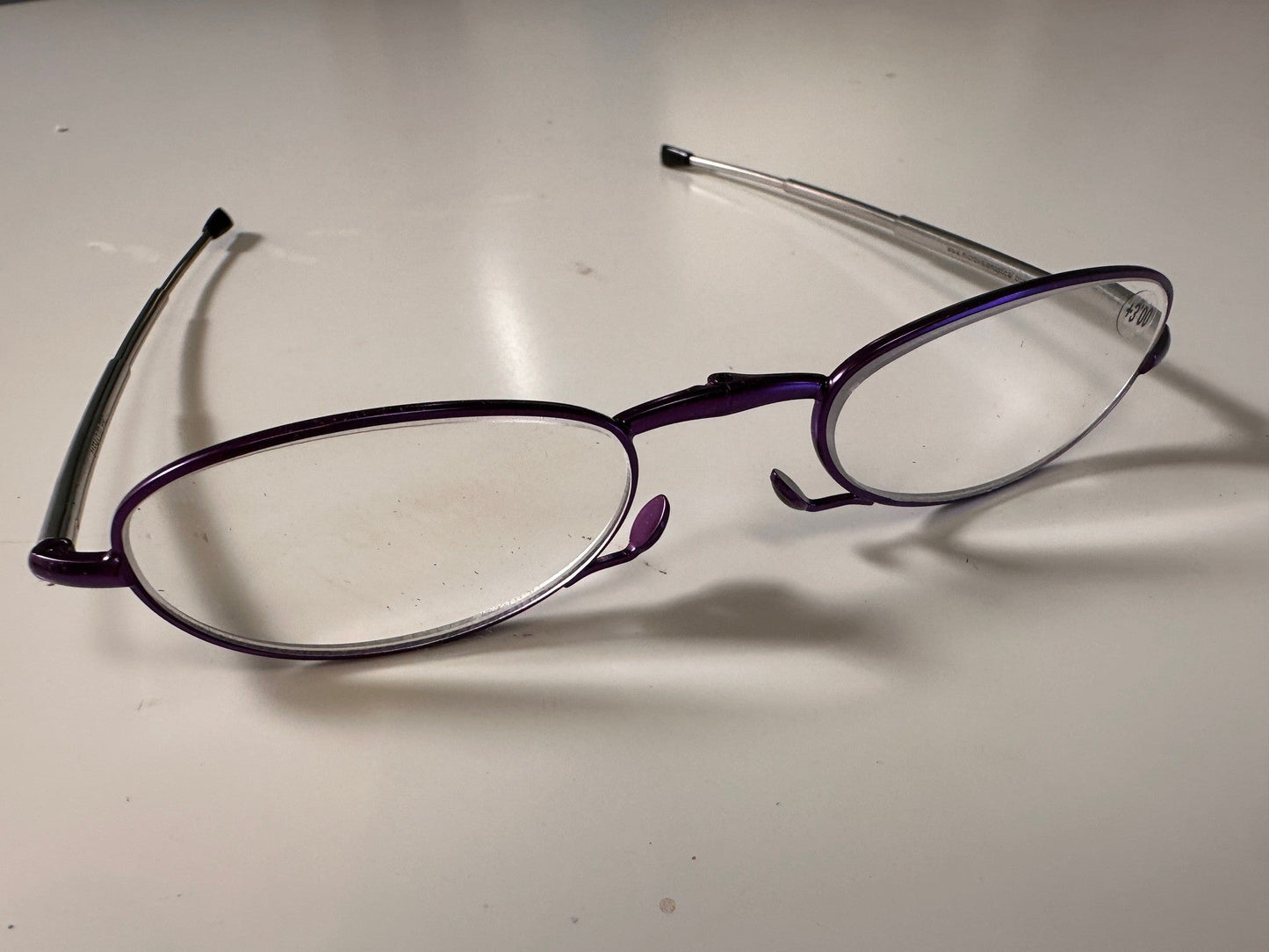 Executive Readers Oval