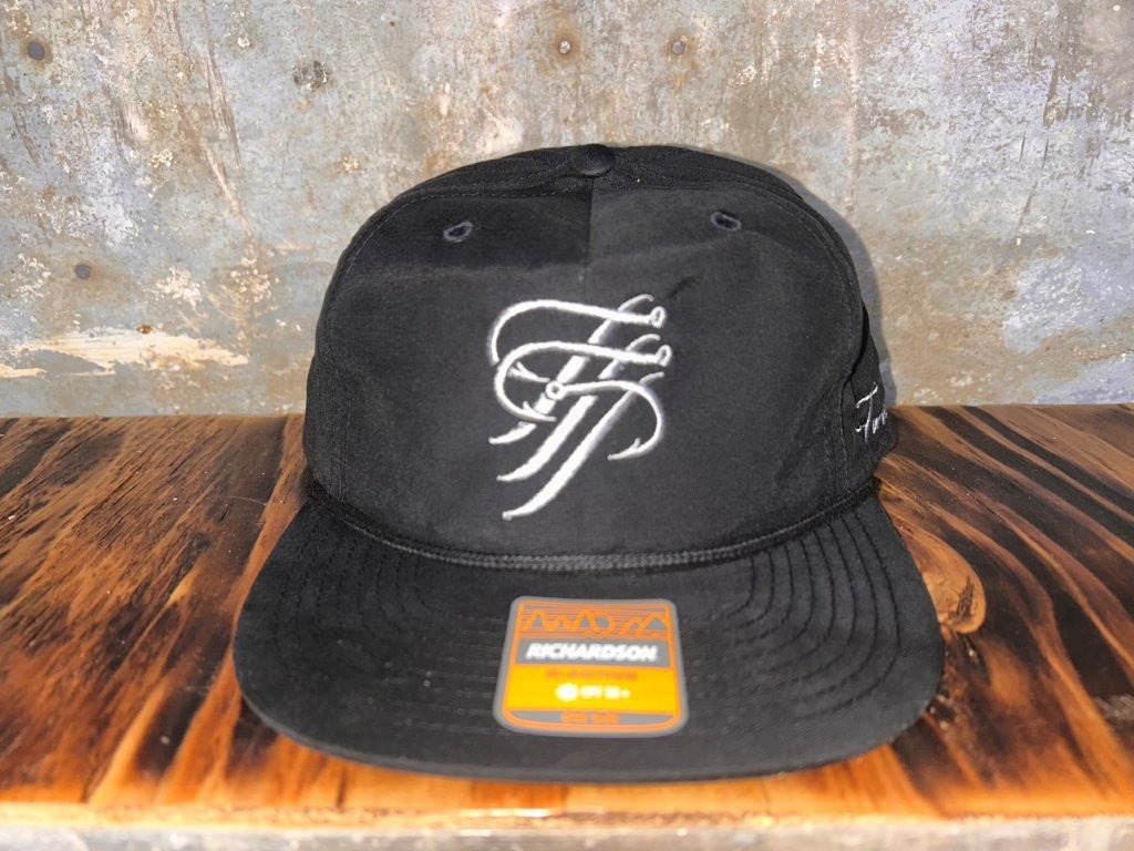 UPF 50+ Black/Black Rope