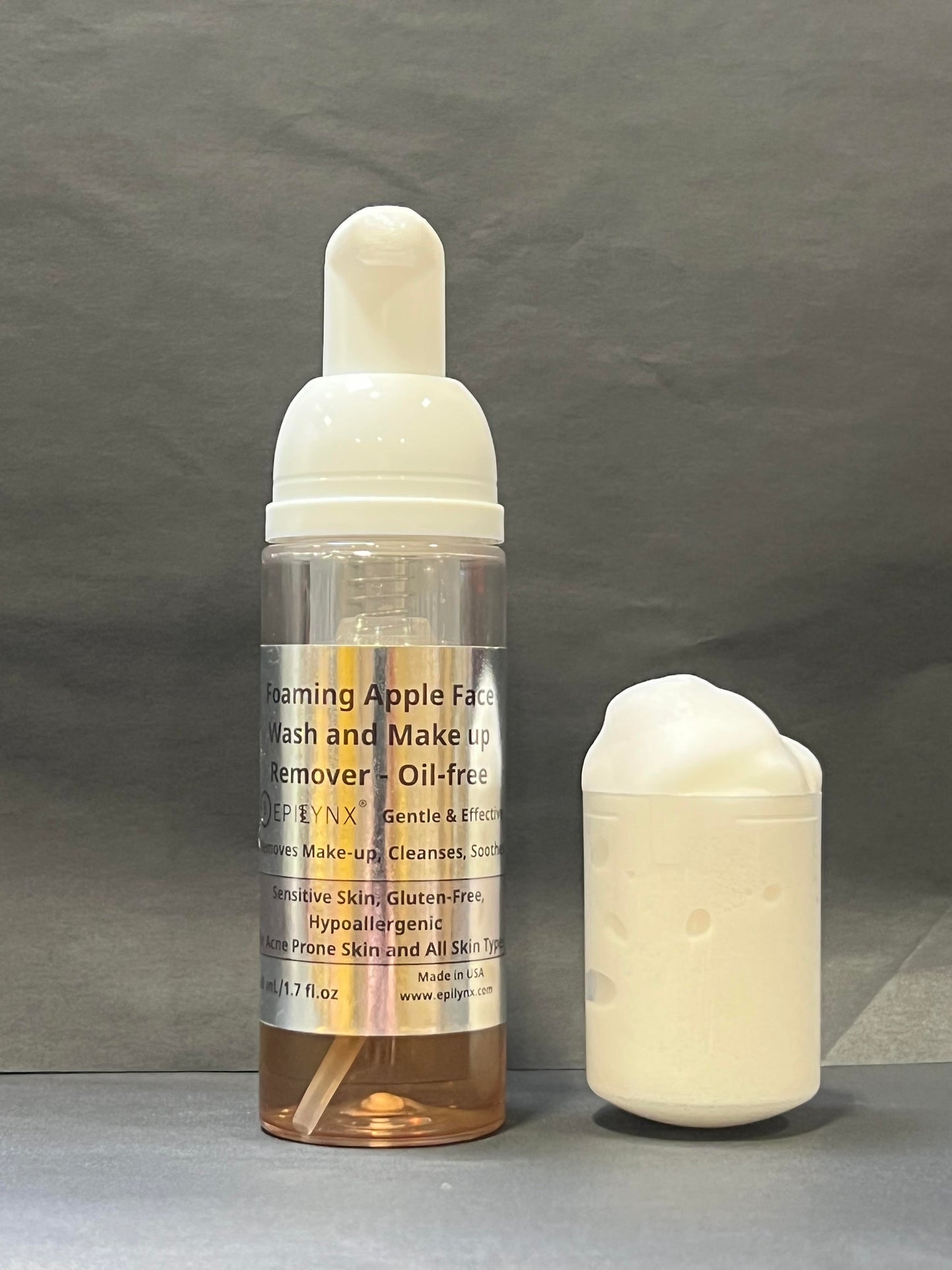 Gentle, Oil-Free Foaming Apple Cleanser for Sensitive & Acne-Prone Skin | Vegan, allergen-friendly, sulfate & paraben free | Purifying, hydrating face wash for all skin types