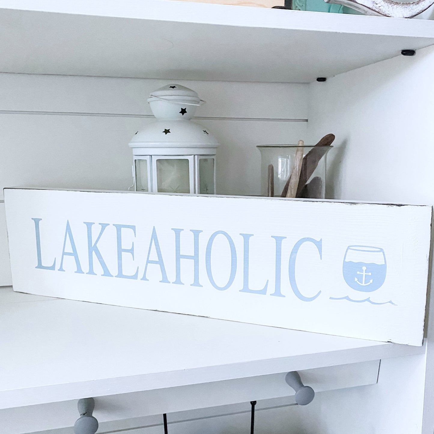Lakeaholic Sign